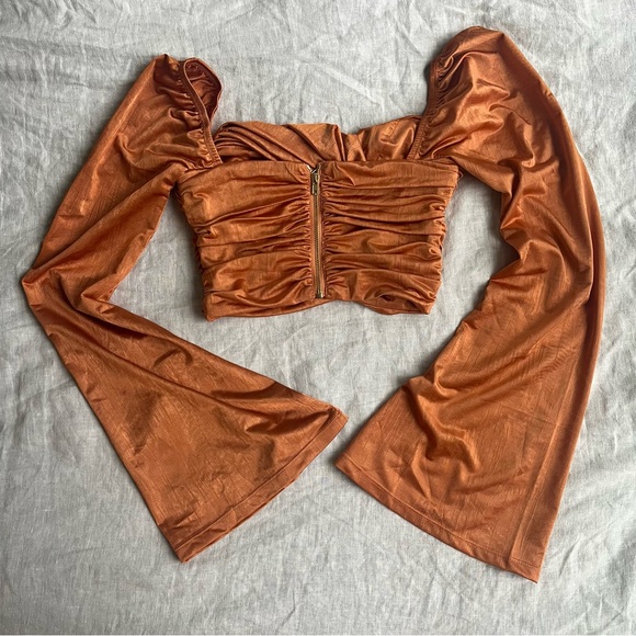 Oh Polly Long Sleeve Crop Top - Picture 3 of 4